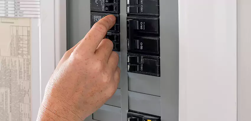 Meter-Mounted Transfer Switch Installation in Highland City