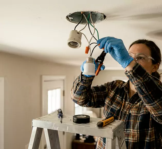 Professional Light Socket Replacement: Your Local Fixture Repair Team in Highland City, FL